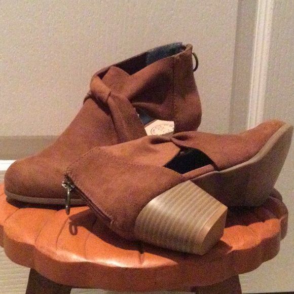 Women’s Shooties sz 7 - Picture 4 of 4